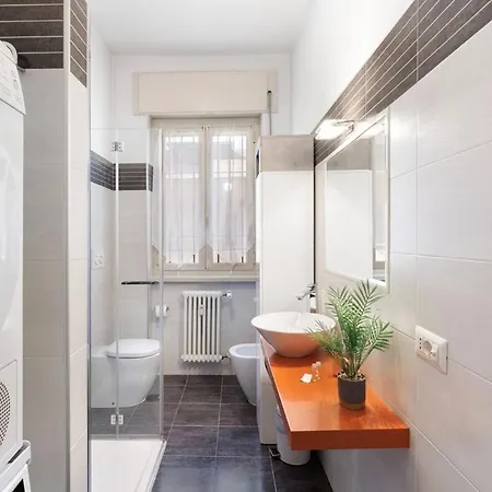 Centre - 5min From Bgy Airport, Wifi, Ac Apartamento
