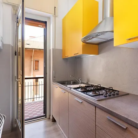 Centre - 5min From Bgy Airport, Wifi, Ac