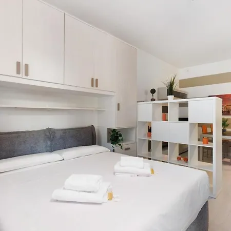 Centre - 5min From Bgy Airport, Wifi, Ac * Bérgamo