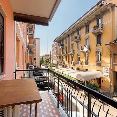 Centre - 5min From Bgy Airport, Wifi, Ac *